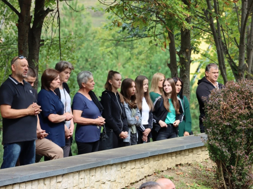 FOTO: Obilježena 29. obljetnica stradanja Hrvata na Uzdolu