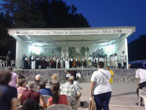 HKUD Uzdol nastupao u Muću na Međunarodnoj smotri folklora