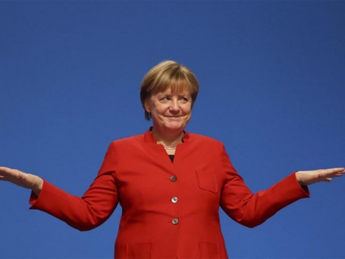 Dvije trećine Nijemaca želi Merkel kao kancelarku do 2021. godine