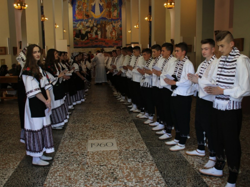 FOTO: Krizma u župi Rama - Šćit