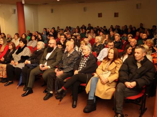 FOTO/VIDEO: U Prozoru održana manifestacija ''Mom gradu na dar''