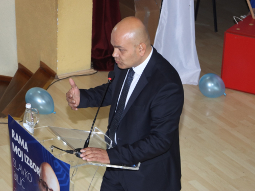 FOTO/VIDEO: HDZ BiH Rama održao centralni predizborni skup u Prozoru