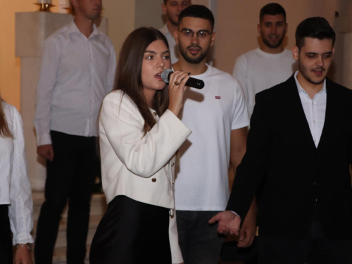 FOTO: Započeli VIII. Ramski dani kulture - zbor mladih ViDeMus oduševio publiku