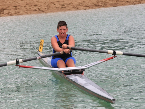 FOTO: Na Ramskom jezeru održana 10. veslačka regata