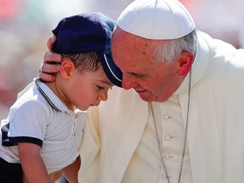 Papa najavio opoziv biskupa koji se ne budu borili protiv pedofilije u Crkvi