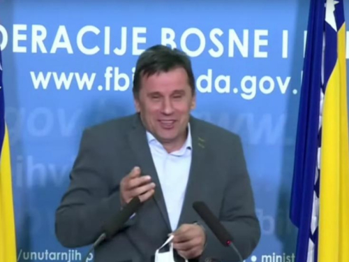 Novalić odustaje od raspodjele novca, sada će dijeliti opremu