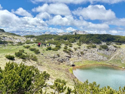 FOTO: Ramci i Solinjani zajedno osvojili Hajdučka vrata na Čvrsnici!