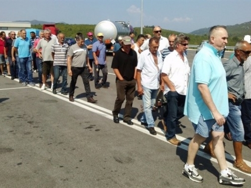 Branitelji za danas najavili blokadu svih granica u BiH