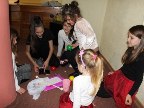 Ramske mažoretkinje Kikići zabavile se na ''Game day with kids''