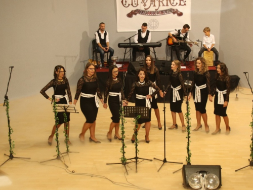 FOTO/VIDEO: Čuvarice održale 8. tradicionalni koncert u Prozoru