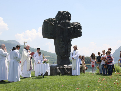 FOTO: Tijelovo u župi Rama Šćit