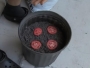 Narezao rajčice na kolutove i stavio ih u kutiju, nakon 2 tjedna dogodila se magija