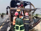 Dvadeset ljudi spaljeno, 15 ozlijeđeno u požaru u autobusu