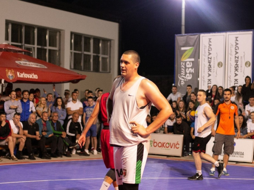 FOTO: Ekipa ''La Pont'' pobjednik 18. Streetball Rama 2020.