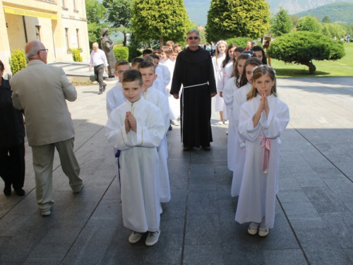 FOTO: Prva pričest u župi Rama Šćit