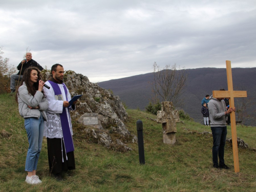 FOTO: Ramski put križa u Podboru