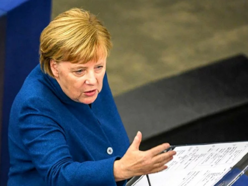 Merkel protiv Trumpove politike: Moramo se boriti za Europu