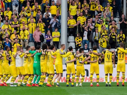 Borussia Dortmund nastavlja mrtvu utrku s Bayernom