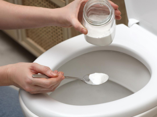 WC školjka će blistati, samo stavite 50 grama ovog praha u nju