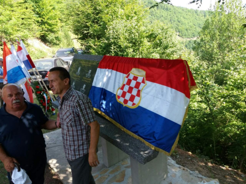 FOTO: Na Pomenu obilježena 25. obljetnica stradanja hrvatskih branitelja