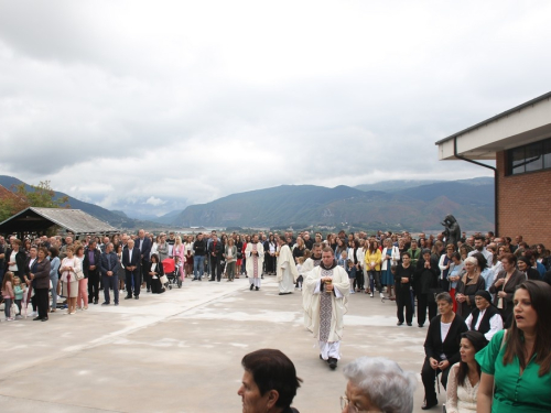 FOTO: Mlada misa fra Antonia Baketarića u Rumbocima