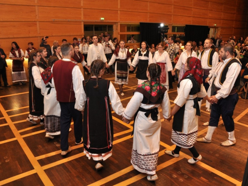 FOTO: 8. susret iseljenih župljana župe Uzdol u Innsbrucku