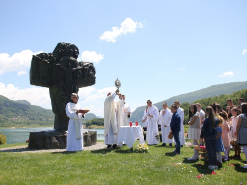 FOTO: Tijelovo u župi Rama - Šćit