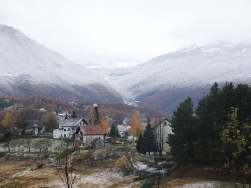 FOTO: Snijeg i susnježica u Rami