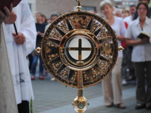 Što katolicima simbolizira blagdan Tijelova?
