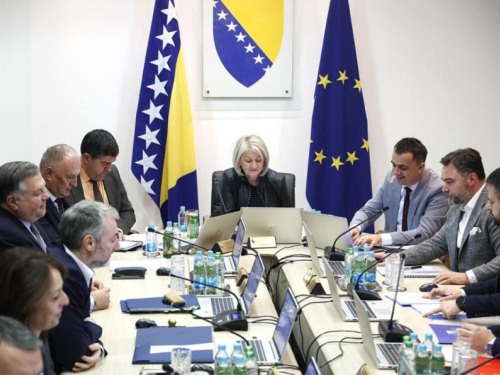 Ispoštovan dogovor partnera: Usvojena dva važna zakona za europski put