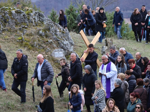 FOTO: Ramski put križa u Podboru