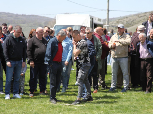 FOTO: Druženje Rumbočana i sv. misa na Zahumu