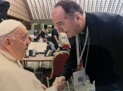 Vatikan: Susret biskupa Palića i pape Franje