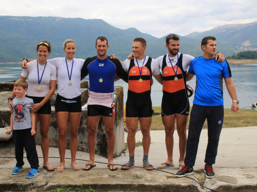 FOTO: Na Ramskom jezeru održana 3. veslačka regata