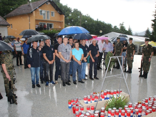 UZDOL: Otkriven spomenik poginulim braniteljima i obilježen Dan 3. bojne brigade Rama