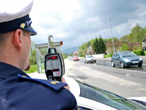 Novaliću oduzeta vozačka dozvola