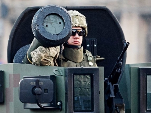 Europska komisija predlaže 500 milijuna eura za zajedničku nabavu oružja Ukrajini