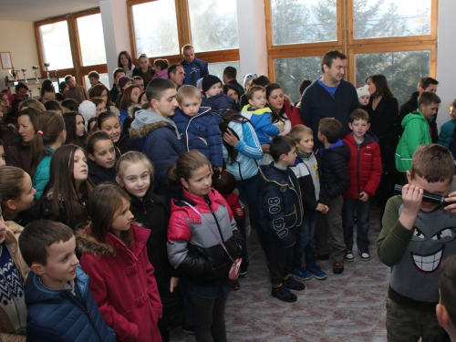 FOTO: Sv. Nikola radosno dočekan i u župi Rama Šćit