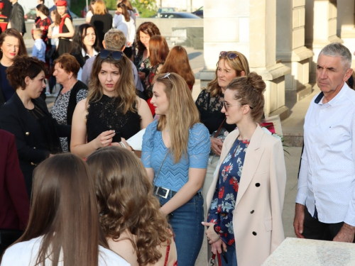 FOTO/VIDEO: Matura 2022. - Defile mladosti na ulicama Prozora