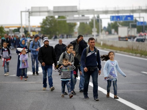 Mađarski ministar: UN-ov pakt o migracijama je izdaja Europe