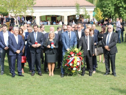 FOTO/VIDEO: Mala Gospa Rama-Šćit 2016.