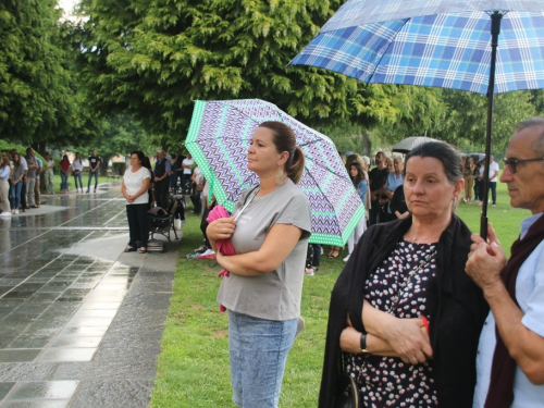 FOTO: Na Šćitu započela priprava za Veliku Gospu