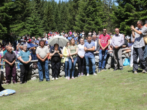 FOTO/VIDEO: Tisuće vjernika na Kedžari proslavilo Divin dan