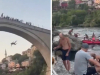 Strani turist izveo rizični skok sa Starog mosta. Mostarci ga izudarali