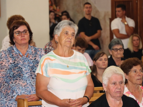 FOTO: Fra Ivo Tadić na Šćitu proslavio 25 godina svećeništva