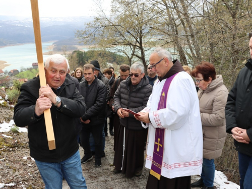 FOTO: Ramski put križa u Podboru