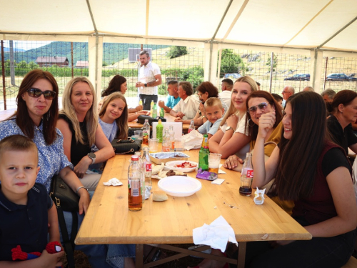 FOTO: ''Caffe bar Jakib'' pobjednik turnira na Orašcu