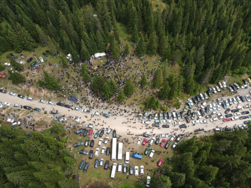 FOTO/VIDEO: Tisuće vjernika na Kedžari proslavilo Divin dan