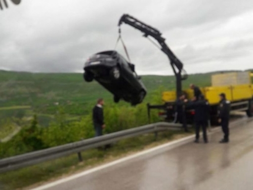 Prometna nesreća u Tomislavgradu, ozlijeđen vozač