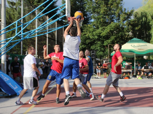 FOTO: Počeo turnir u uličnoj košarci ''Streetball Rama 2017.''